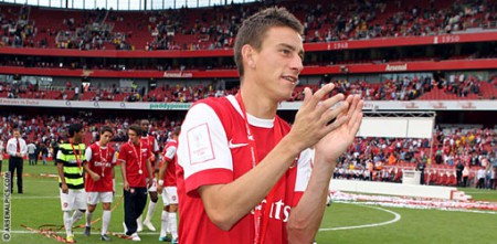 Koscielny langer bij Arsenal